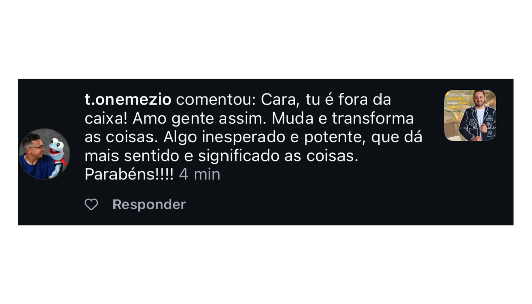 Etiqueta para identificação de bagagem moderna azul e branca